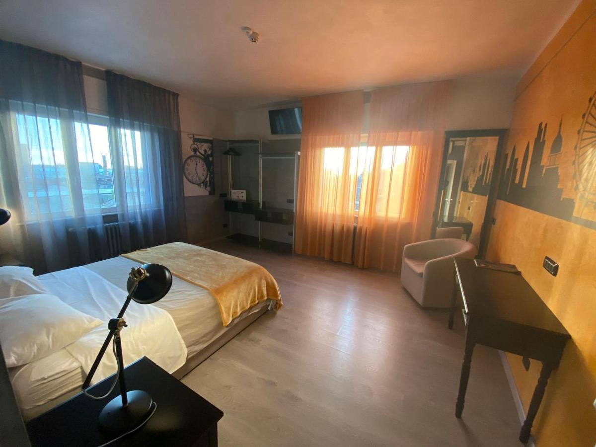 B2In Suite & Office Каприате Сан Джервазио Екстериор снимка